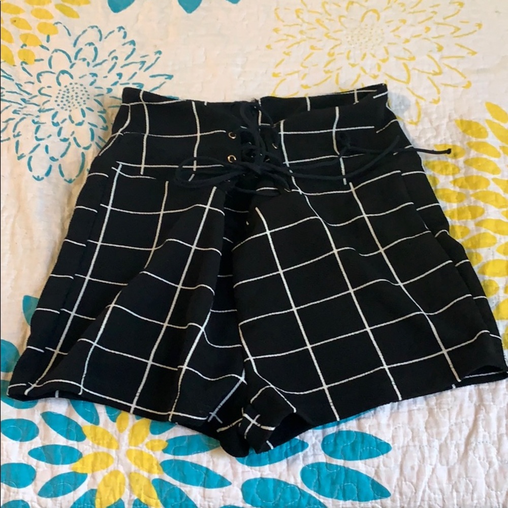 Tie me up shorts